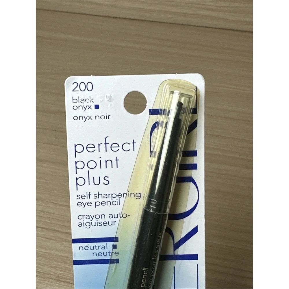 Covergirl 200 Eyeliner Perfect Point Plus NOS Black Onyx Self Sharpening